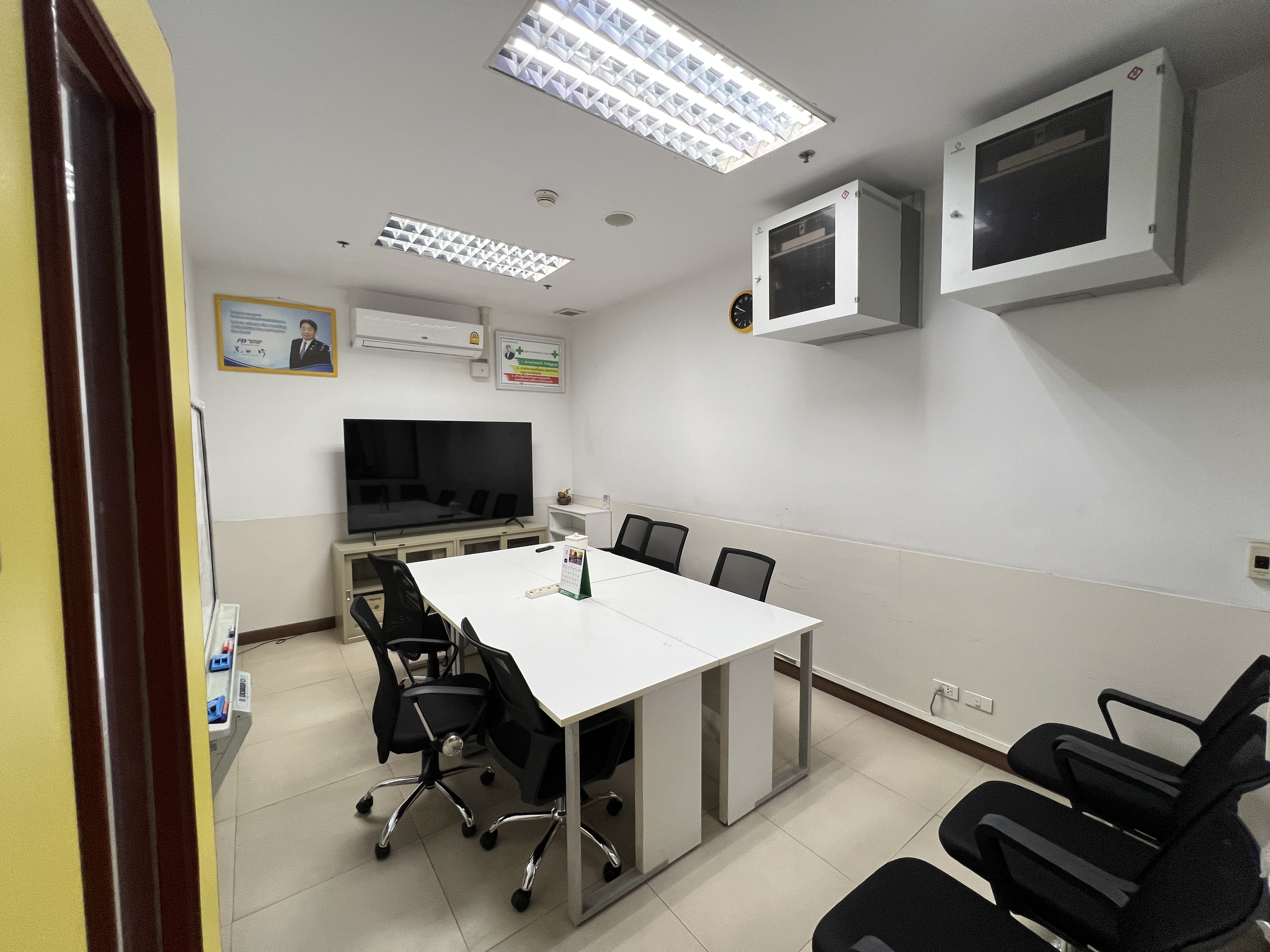Industrial Fiber Optic Network Installation for Production Lines