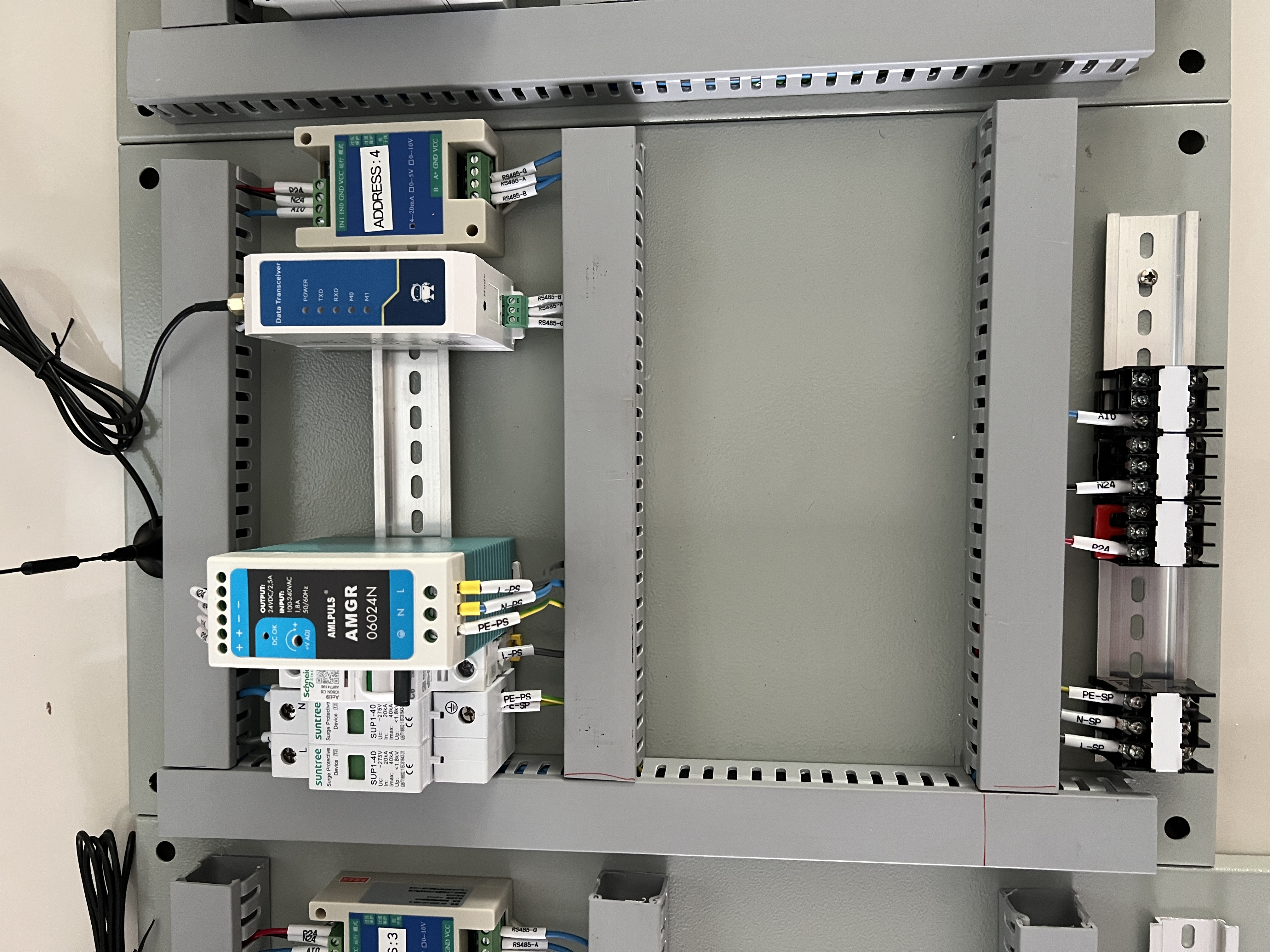 SCADA & LoRa Wireless Monitoring System